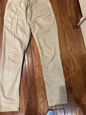 O.N.S Khaki Chino Pants – 32x30 – Modern NYC Minimalist Style